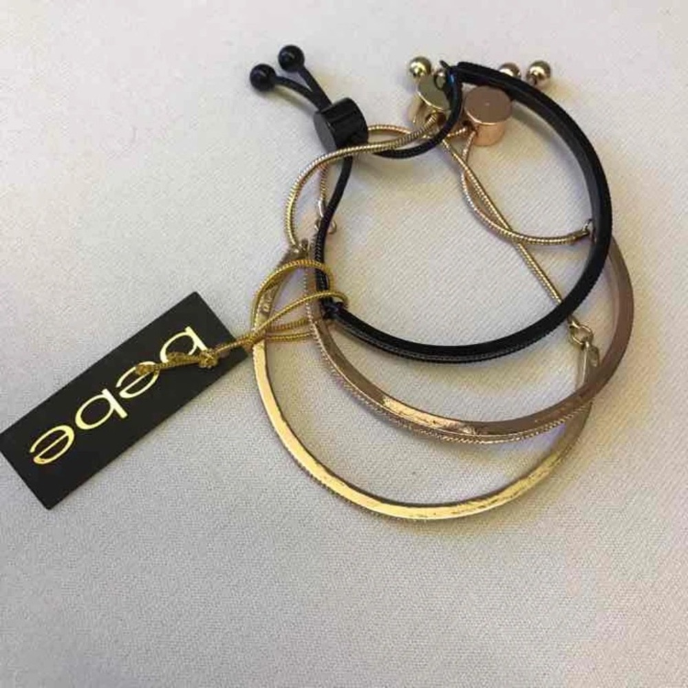NWT bebe bracelet set